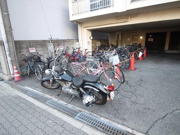 サンフラッツ新大阪別館の物件外観写真